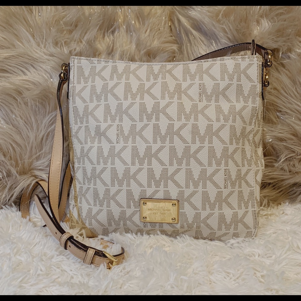 MICHAEL KORS CROSSBODY